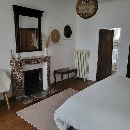 La Montagne Bed & Breakfast *