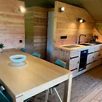 La Montagne Bed & Breakfast