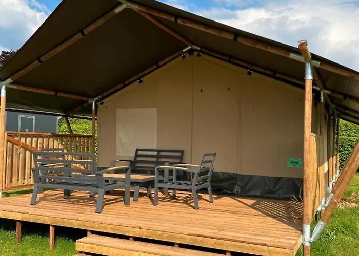 Couette-café La Montagne Azas