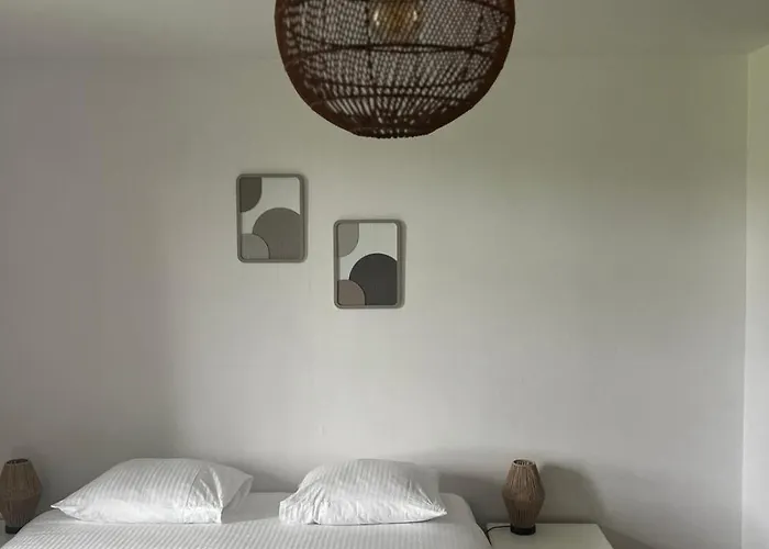 La Montagne Bed and breakfast Azas