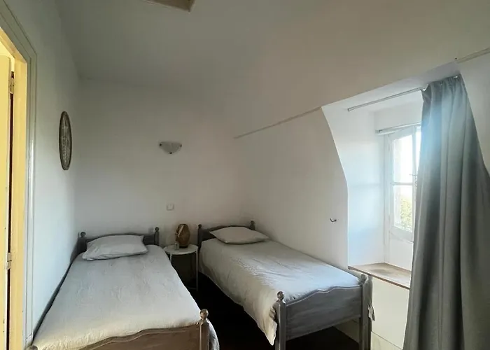 Couette-café La Montagne Azas