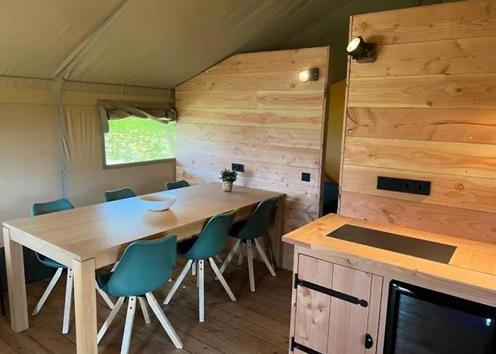 La Montagne Bed and breakfast